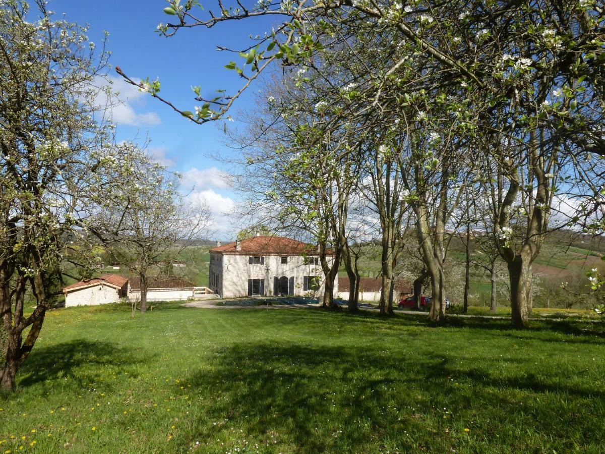 Domaine De Calbiac Bed & Breakfast Dolmayrac Екстериор снимка