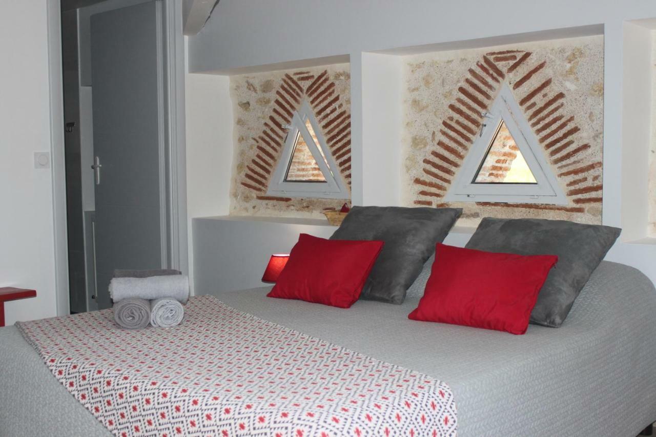 Domaine De Calbiac Bed & Breakfast Dolmayrac Екстериор снимка