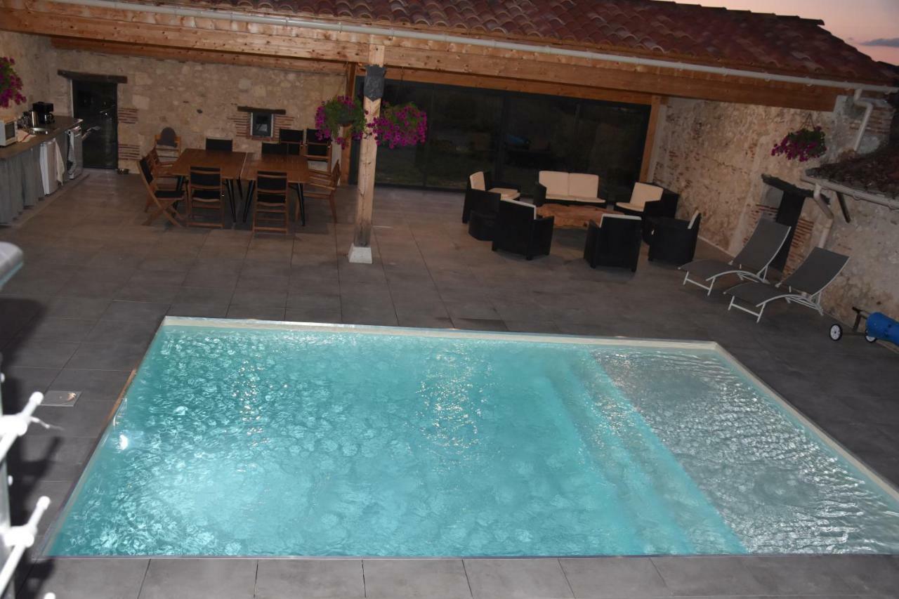 Domaine De Calbiac Bed & Breakfast Dolmayrac Екстериор снимка