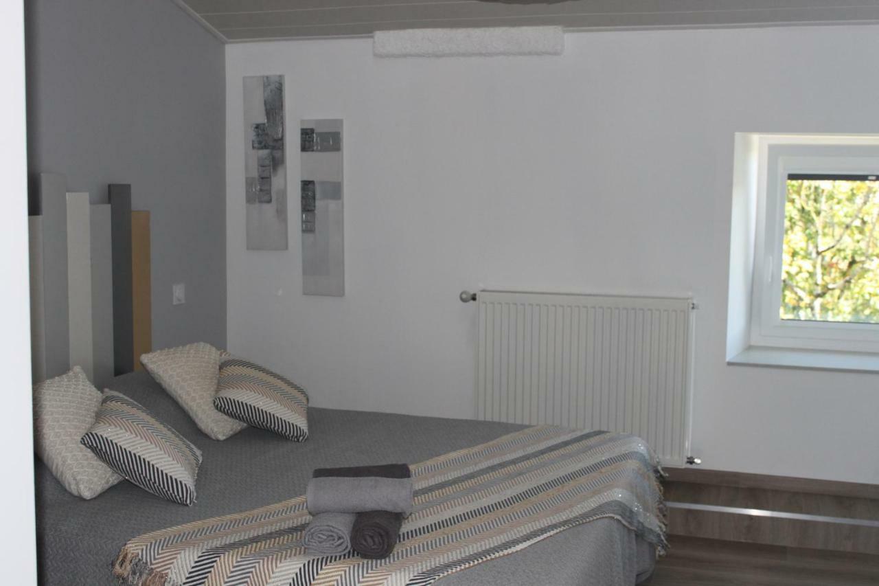 Domaine De Calbiac Bed & Breakfast Dolmayrac Екстериор снимка