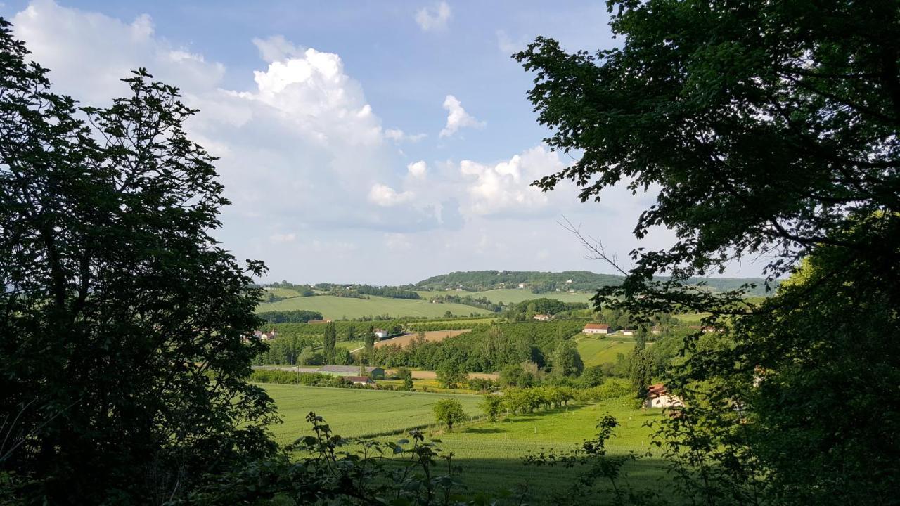 Domaine De Calbiac Bed & Breakfast Dolmayrac Екстериор снимка